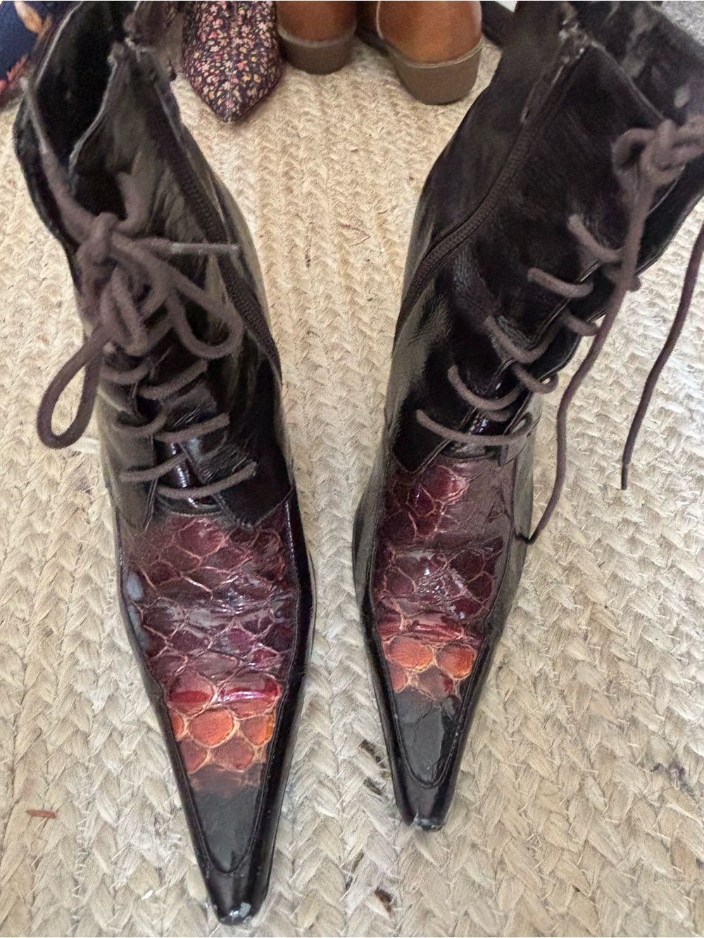 Pointed Lace-Up Women’s Boots in Black with Burgundy Accent